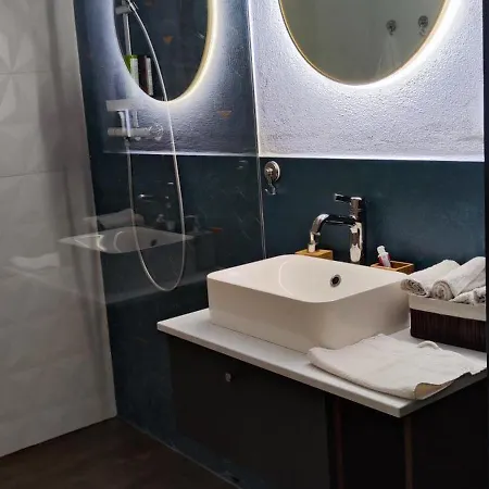 Апартаменты Barber's